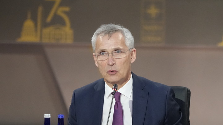 Столтенберг назвал главное условие мирного соглашения по Украине