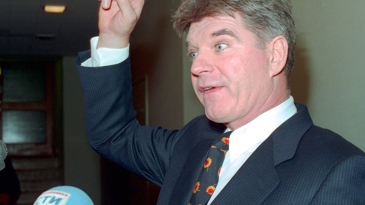 Забытое фото из 90-х вызвало ярость: Какой красавчик Путин