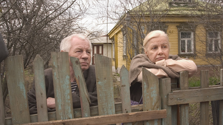 В Розовском районе начали выплату финансовой помощи