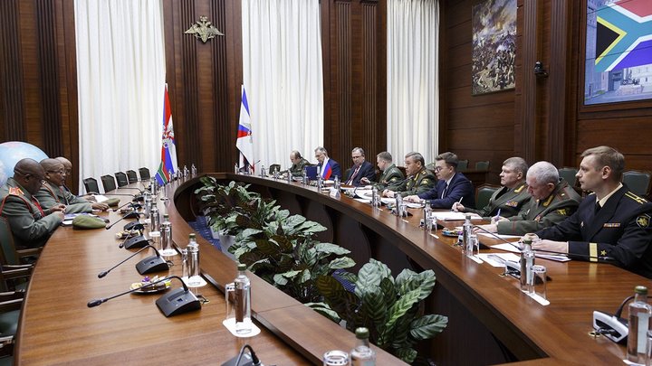 Никаких санкций: ЮАР отказывается поддерживать Запад в отношении России