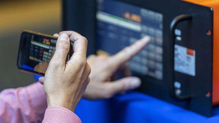 День кадастрового инженера 2023: поздравления в стихах и прозе