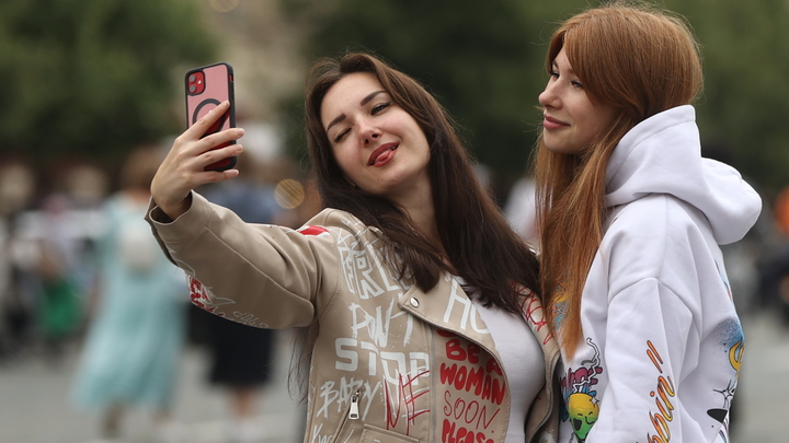 Большинство жителей России ставят на пароли смартфонов простые комбинации