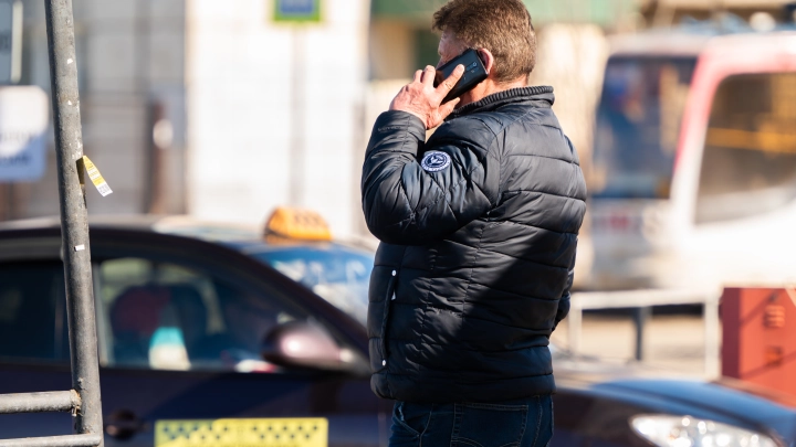 В Роскачестве рассказали, как избавиться от звонков с неизвестных номеров