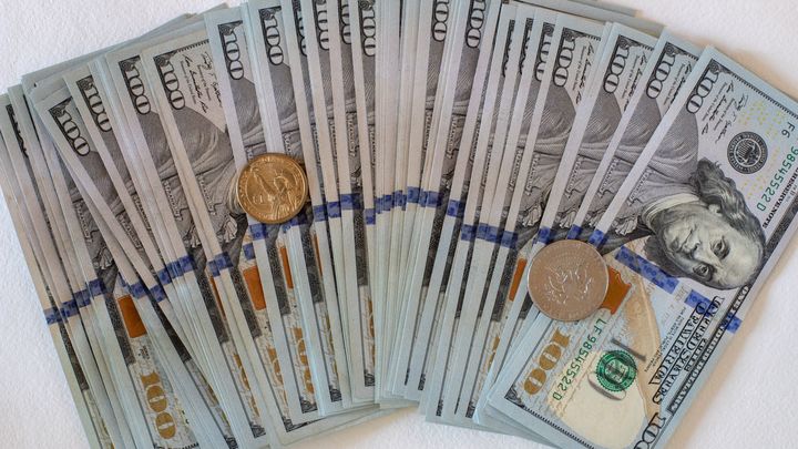 На карманные расходы: $1,5 млрд было на руках у Сатыбалды при попытке выехать из Казахстана