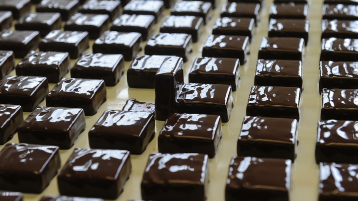 Откуда у конфет привкус мыла? Эксперт раскрыла неприятный секрет