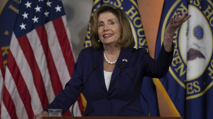 Самолёт с Пелоси приземлился на Тайване: кадры посадки