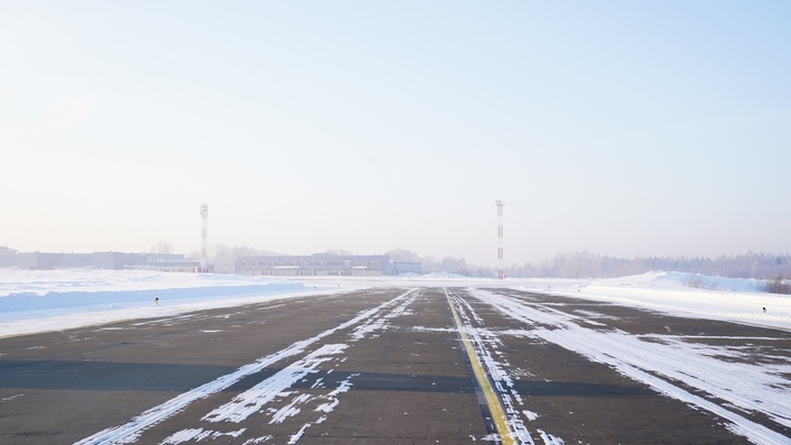 Аэропорт Кемерова могут временно закрыть из-за ремонта взлетной полосы