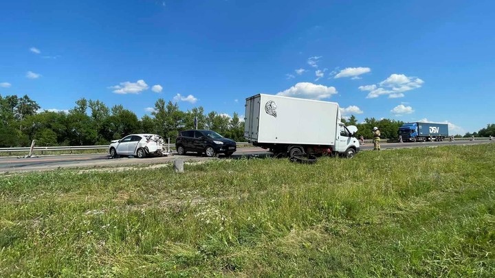 Тройное ДТП в Самарской области: в больницу попали двое детей
