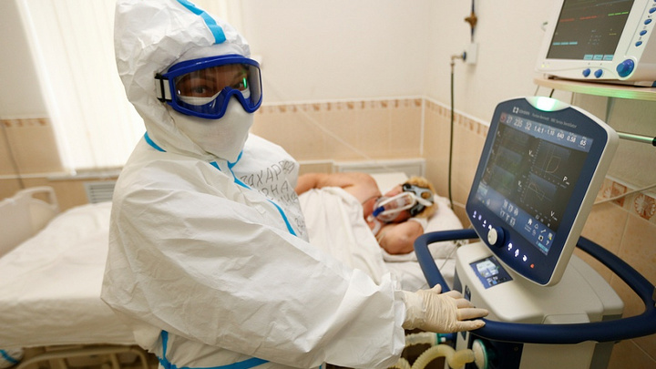 На Кубани за сутки лабораториями получено 2105 положительных тестов на коронавирус