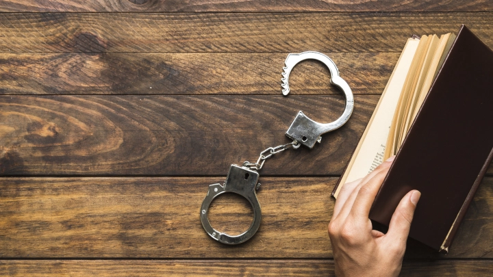 Одиннадцать задержанных в Тунисе граждан России освободили