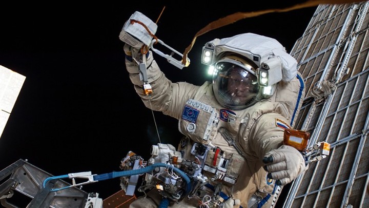 Новый год на орбите: Раскрыты подробности меню космонавтов