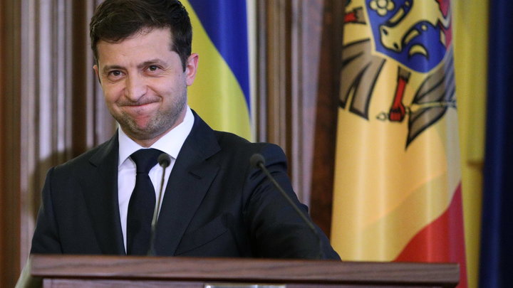 Набрали по объявлению: Народ умоляет Зеленского не раздавать повестки в ВСУ на улицах и заправках