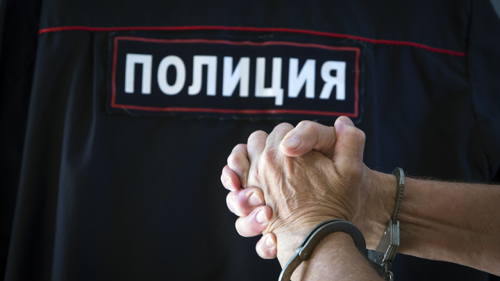 Прохожий поджёг двух школьников. Один почти полностью обожжён