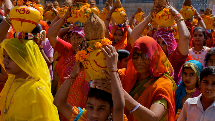 Плевать хотели: Пять правил этикета, сбивающих русских с толку
