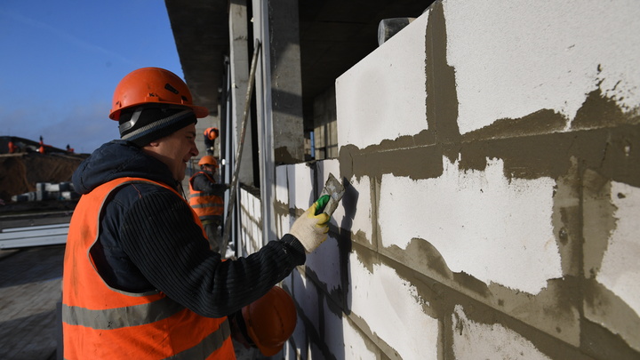 Попали в запретную зону: строительство детсадов и жилья в Екатеринбурге оказалось под угрозой срыва