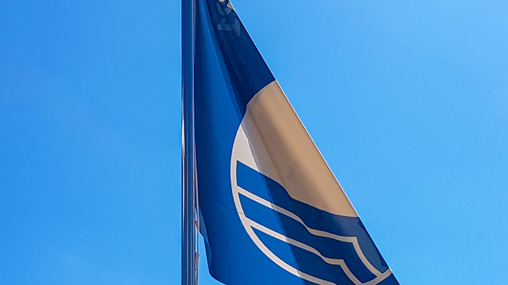 Пляжи Сочи примут участие в  экологической сертификации «Голубой флаг»