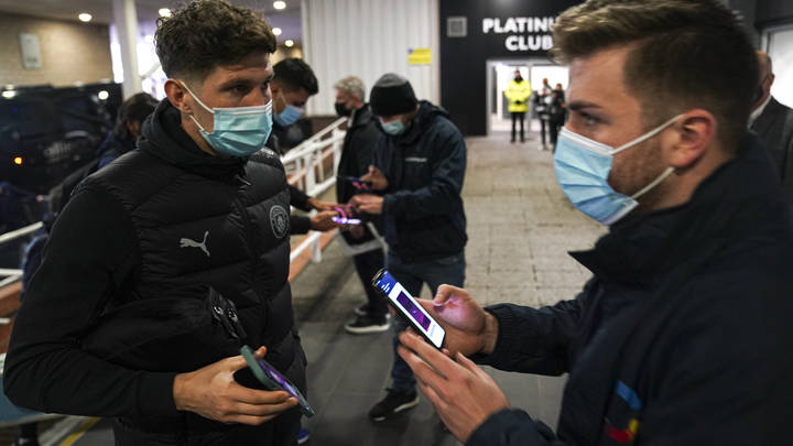 Губернатор Новосибирской области объяснил отказ от QR-кодов в общественном транспорте
