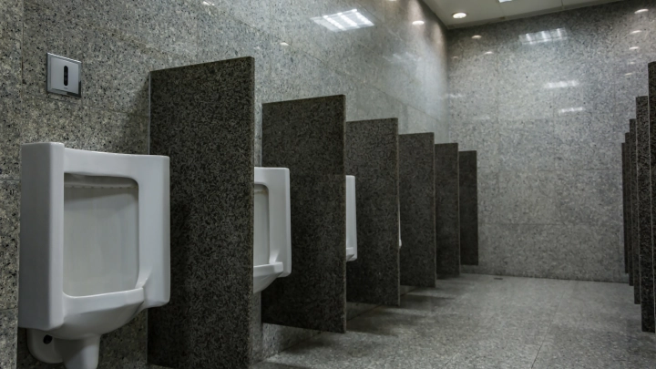 Итальянцы в ужасе: Подсчитали убытки от санкций против России. И дело не только в унитазах