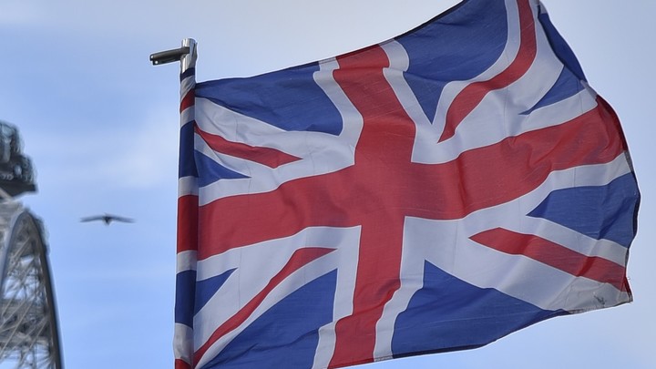 Британия передаст Украине десятки тысяч боеприпасов