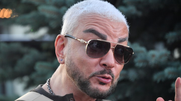 Голая вечеринка сорвала негласную сделку: Отмолчаться по поводу СВО уже не выйдет