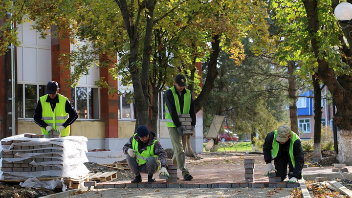 Пять общественных территорий благоустроят в Белореченском и Тихорецком районах