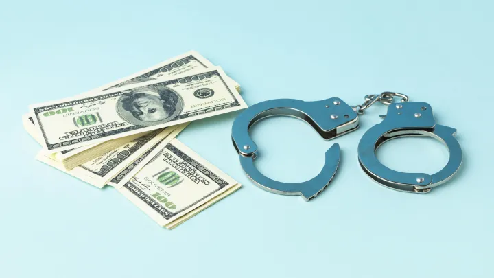 270 млн за назначения и контракты: новые подробности дела экс-главы Рязанской области