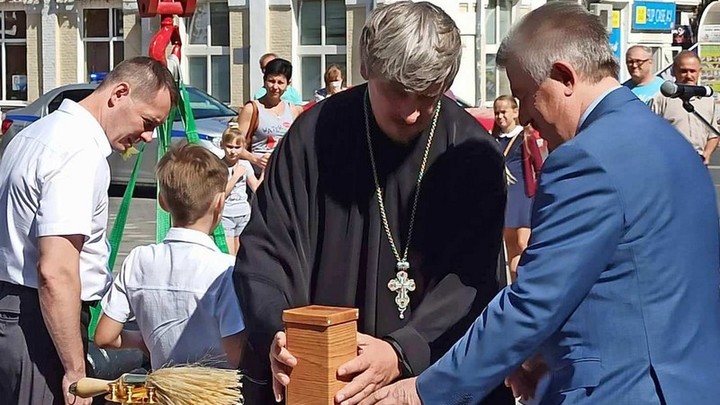 В центре Азова заложили капсулы с землёй от могил великих русских флотоводцев