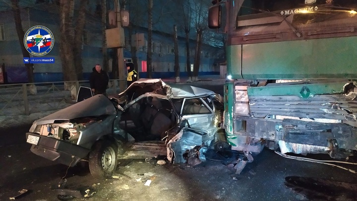 Следователи намерены забрать дело о гибели подростка в ДТП с грузовиком в Новосибирске