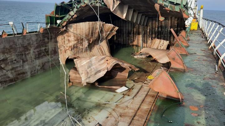 Моряки танкера «Генерал Ази Асланов»: шесть членов экипажа высадили в порту Кавказ