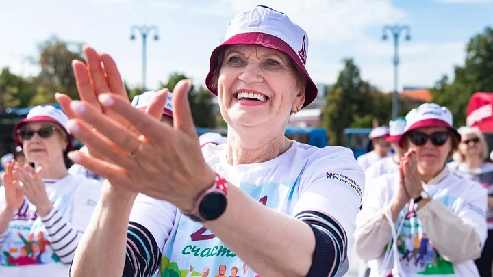 Сергей Собянин поздравил москвичей с Днём старшего поколения