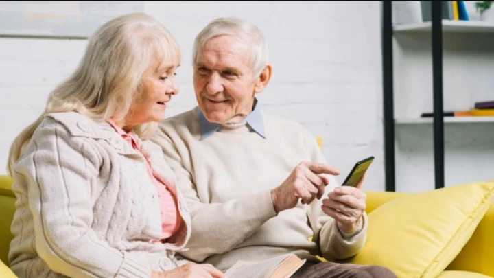 Daily Mail: британка рассказала о первых симптомах деменции у мужа в 56 лет