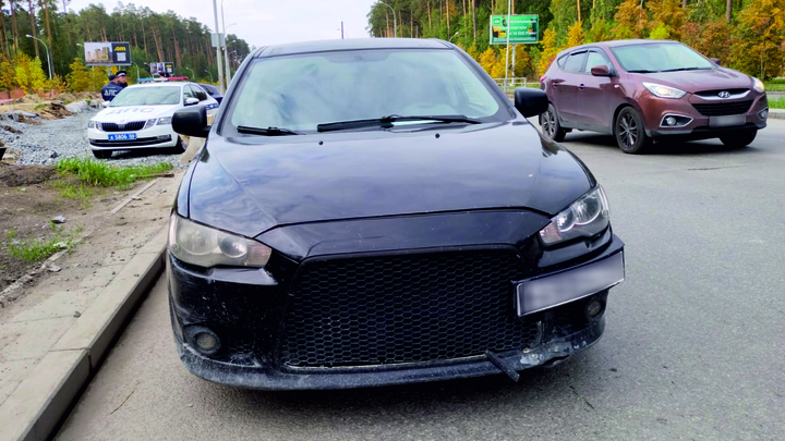 В Екатеринбурге угроза ареста автомобиля заставила горожанку заплатить 76 штрафов за нарушение ПДД