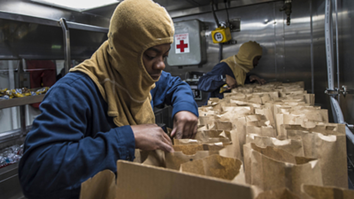 ВСУ затаривают склады сухпайком для солдат: Особый груз обнаружен в Константиновке