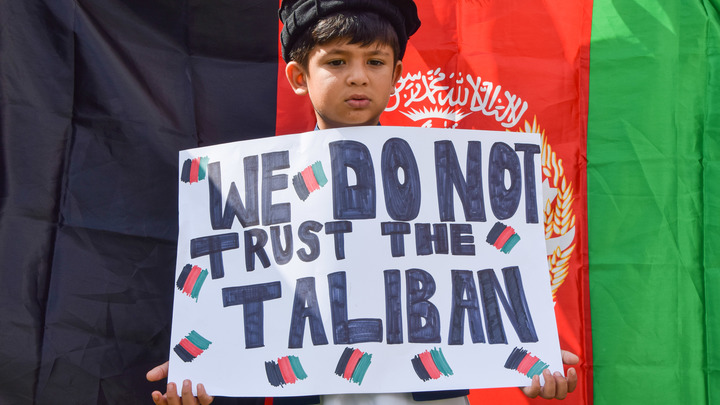 Талибан* в законе: Казахстан исключил организацию из списка запрещённых