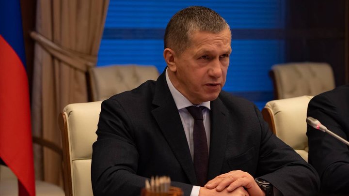 Вице-премьер Трутнев встал на сторону женщины, метнувшей в мэра ботинком