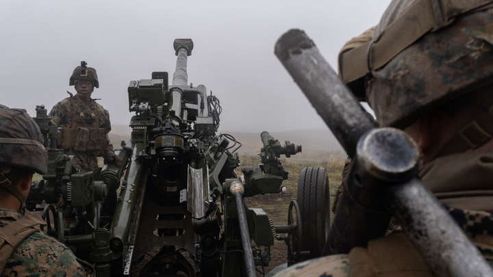 Русские открыли охоту на американские гаубицы. Точечное уничтожение попало на видео