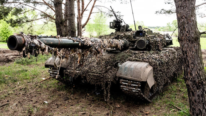 SHOT: Боевики ВСУ обстреляли из танков два региона России