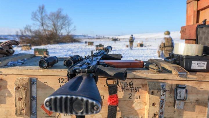 Фантазии бандеровцев: нацист Корчинский* призвал включить Курск и Смоленск в конституцию Украины