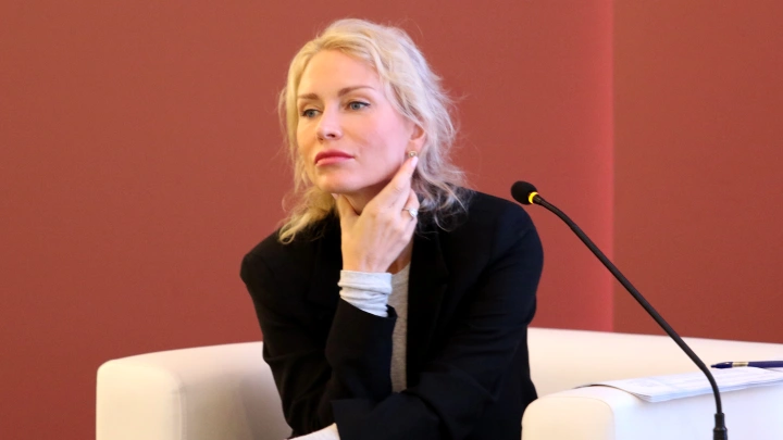 Екатерина Гордон нанесла ответный удар: юрист публично обвинила Романа Товстика в попытке подкупа.