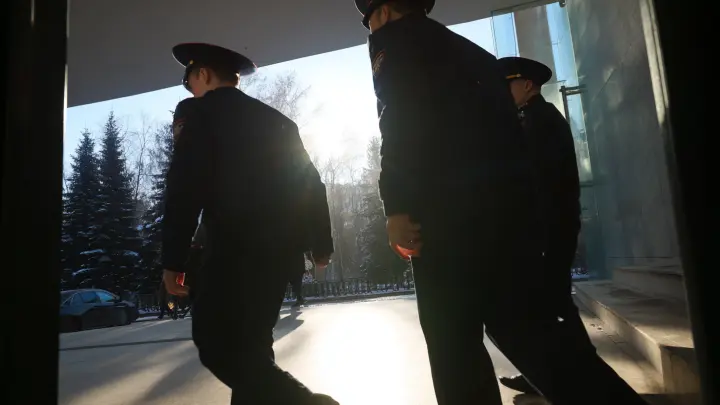 Нападение прямо в зале суда. Не помог даже выстрел. Чем завершилась дерзкая попытка побега?