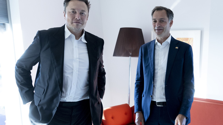 Белый дом использует агента Маска для удара по России