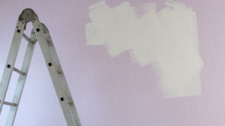 В Краснодаре отремонтируют 22 квартиры ветеранов ВОВ