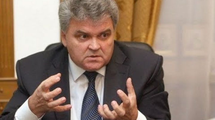 Мэру Саранска многое стало понятно после часа ожидания автобуса на остановке