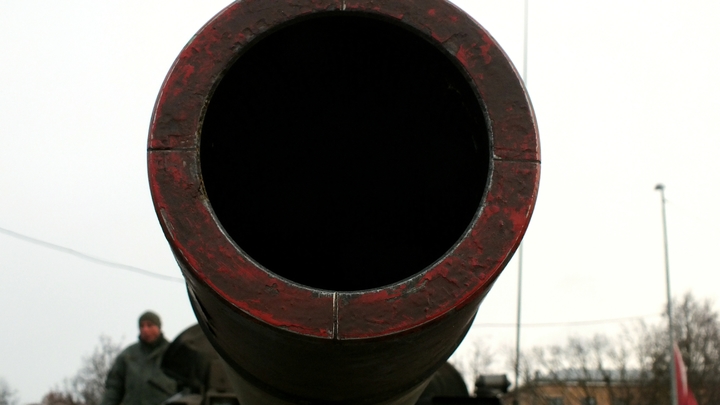 FT: Кремль намерен обсудить с Трампом «откат» НАТО на восточных рубежах