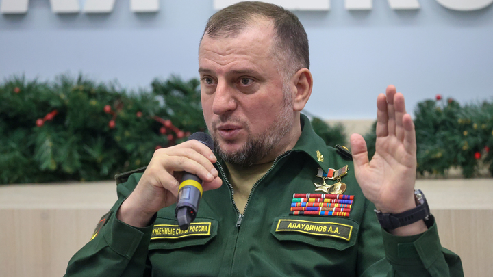 Попытка усилить позиции перед переговорами. Украина стягивает технику к одному из участков фронта
