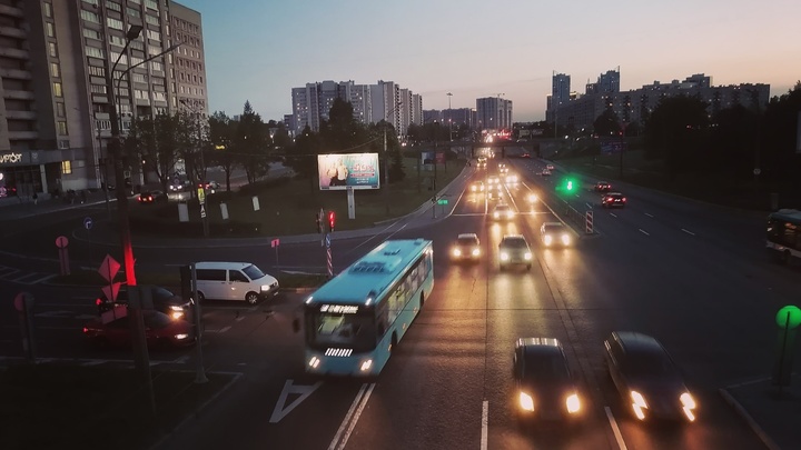 Власти Петербурга потратят почти миллиард рублей на воздух
