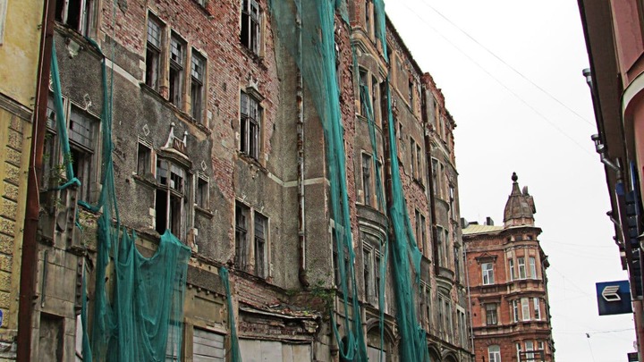 В Выборге вводят режим ЧС из-за аварийного дома