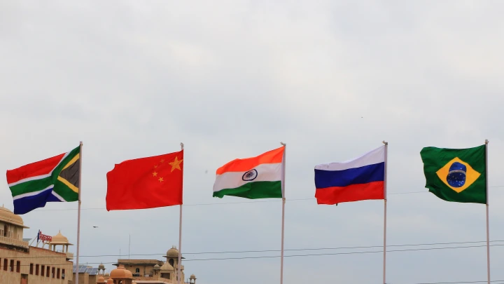 Китай и Индия пойдут до конца в схватке с Западом: Россию и партнёров ждёт иранский сценарий