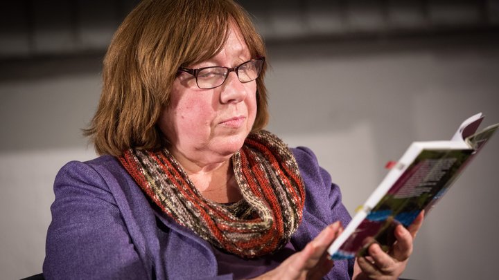 Алексиевич после призывов к Лукашенко уйти красиво вызвали в СК