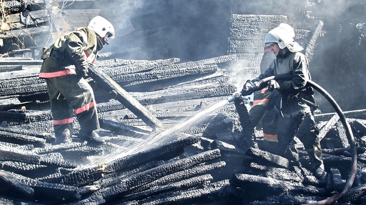Пожар на складе винзавода произошел в Краснодарском крае
